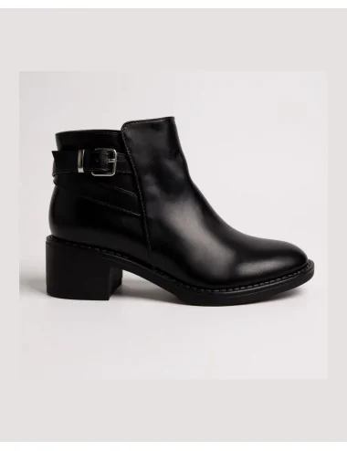 Botines con hebilla Adda Noir