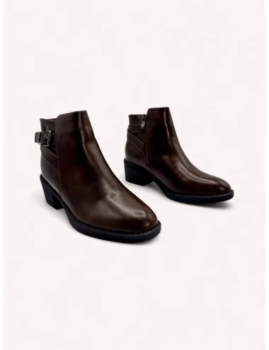 Botines con hebilla Adda Brown