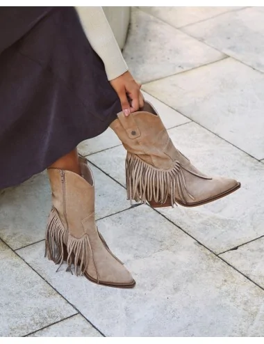 Botas estilo vaquero con...