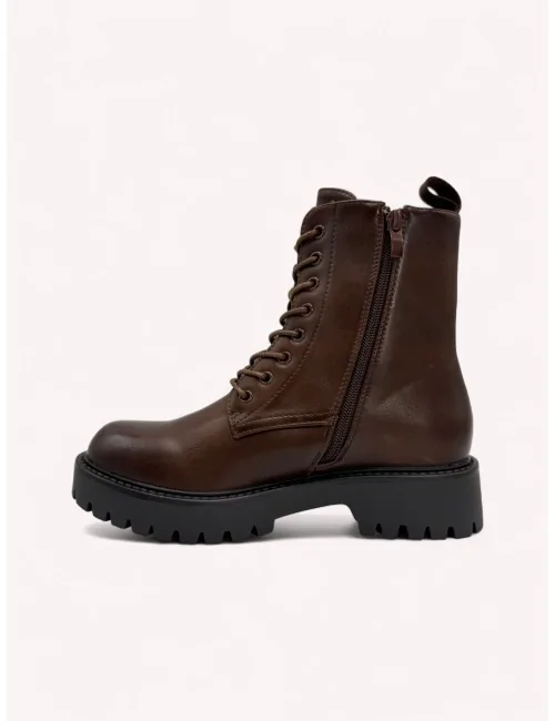 Botas bikers con cordones y...