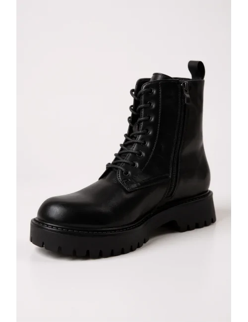 Botas bikers con cordones y...
