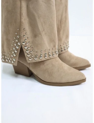 Botas Conwboy con detalle...