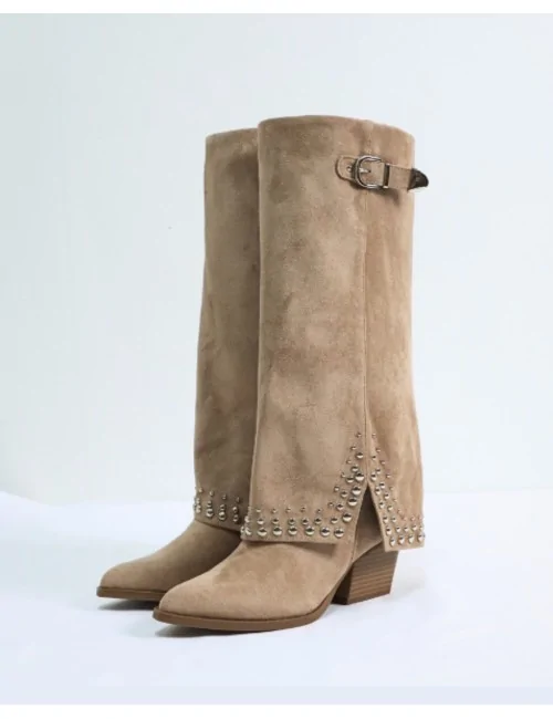 Botas Conwboy con detalle...