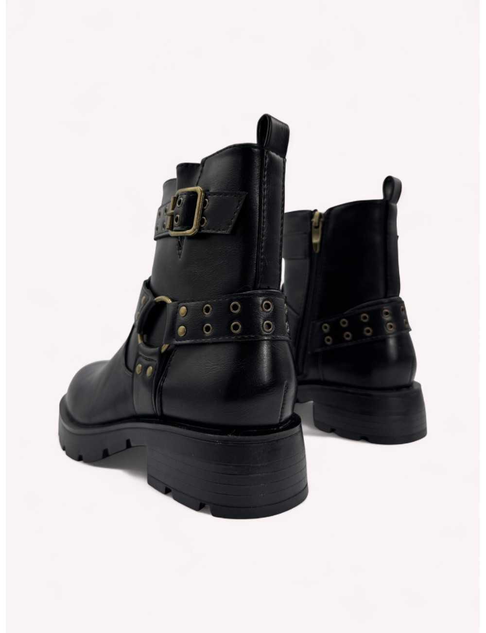 Botas con hebillas y tachuelas Luzza Noir