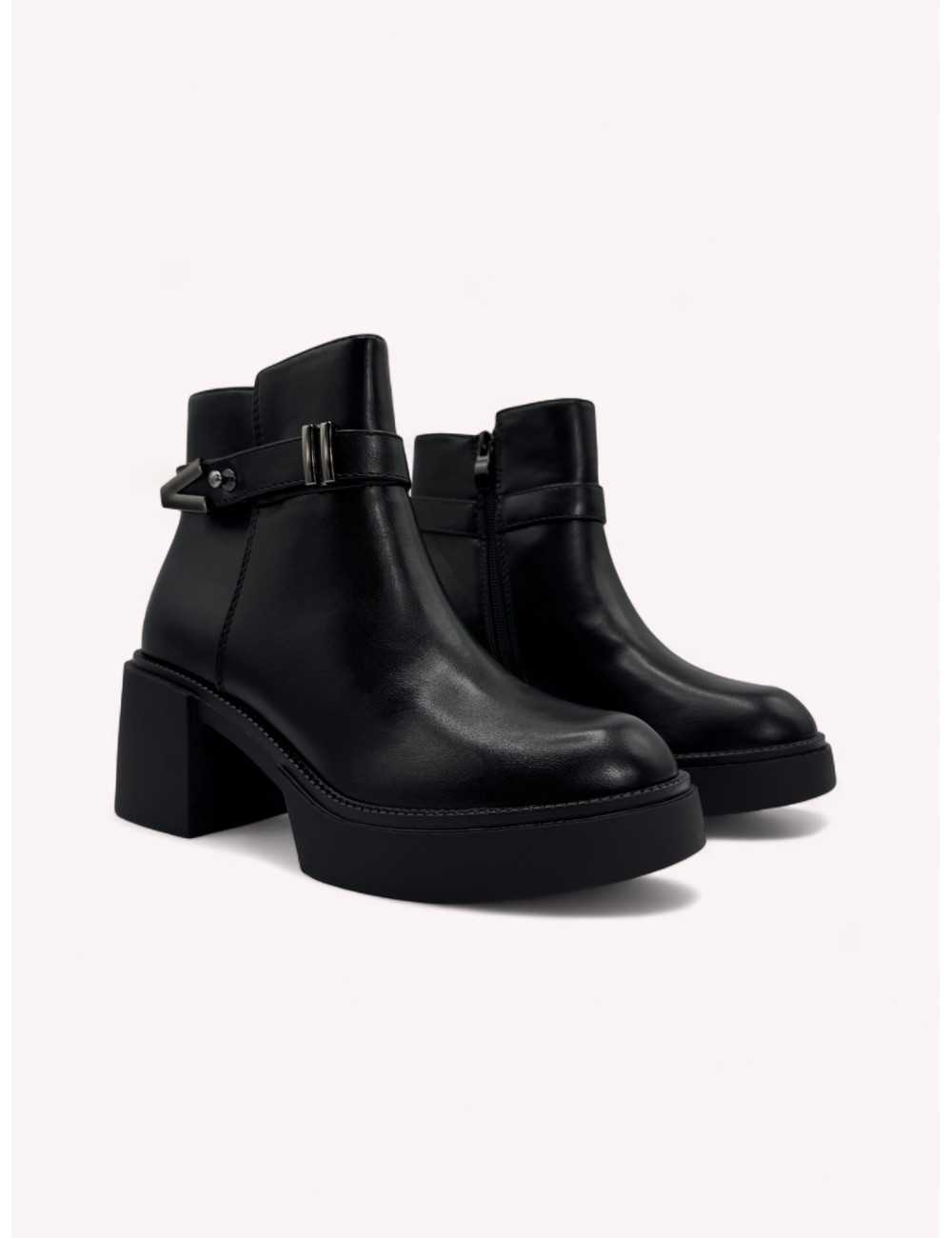 Botas con tacon grueso y cremallera Treviso Noir