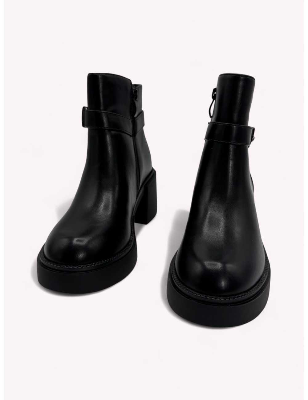 Botas con tacon grueso y cremallera Treviso Noir
