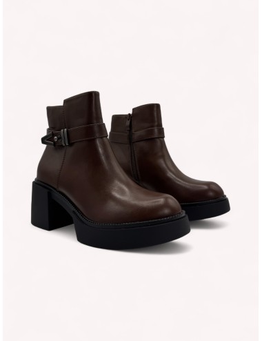 Botas con tacon grueso y cremallera Treviso Brown