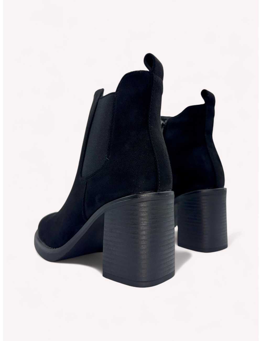 Botines con Tacon grueso y cremallera Sandi Noir