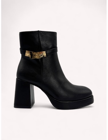 Botines con tacon y broche dorado Forli Noir