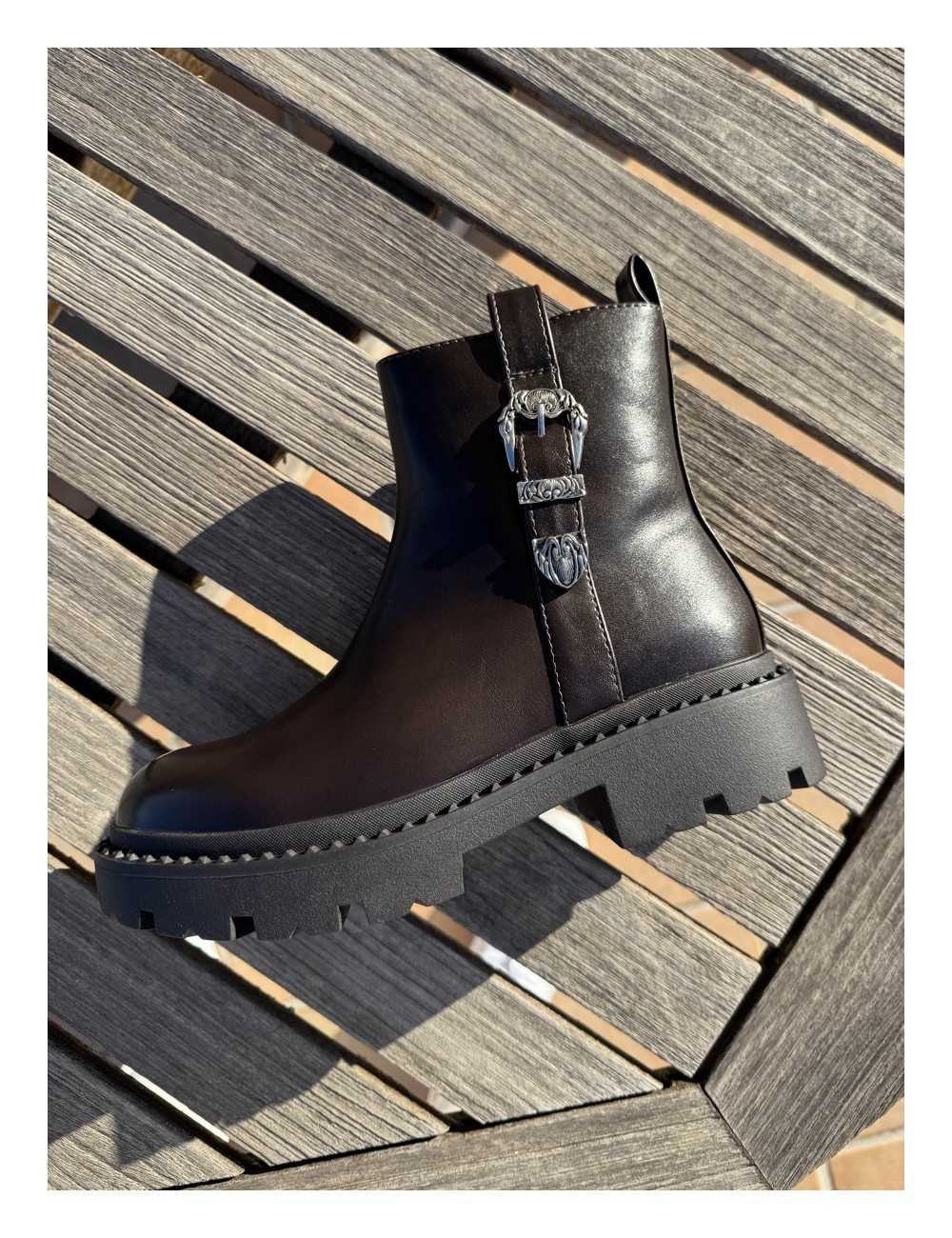Botas moteras con hebilla y cremallera Molise Brown