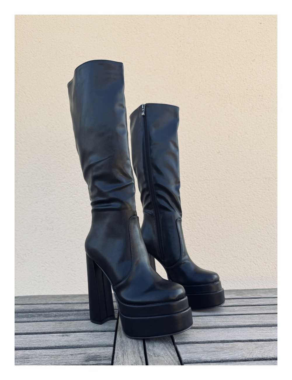 Botas con tacon y Plataforma Monzone Noir