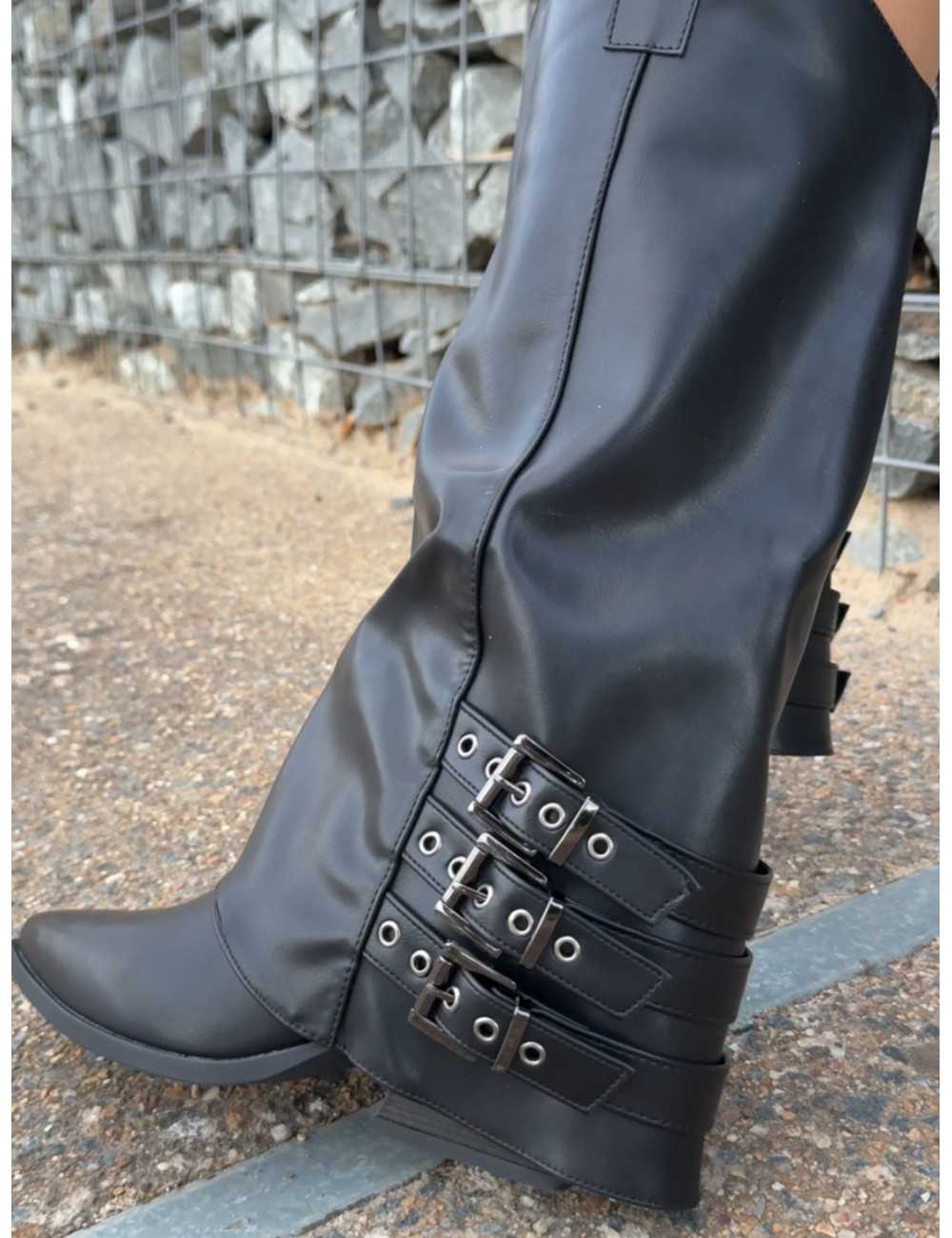 Botas Cowboy con hebillas Veveri Noir