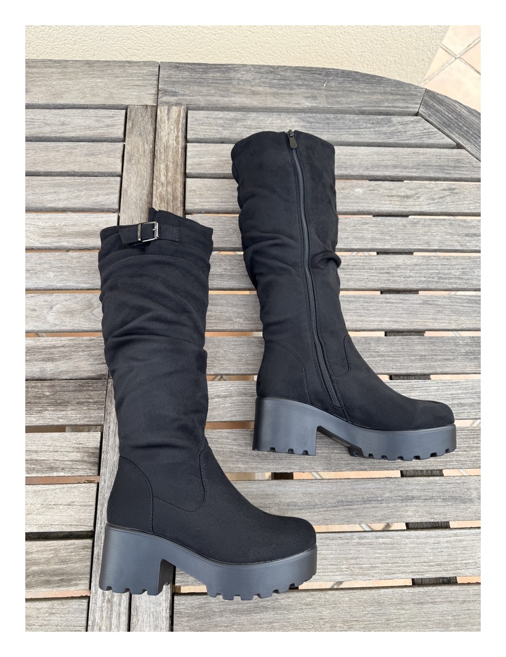 Botas con caña alta de Ante Musei Noir