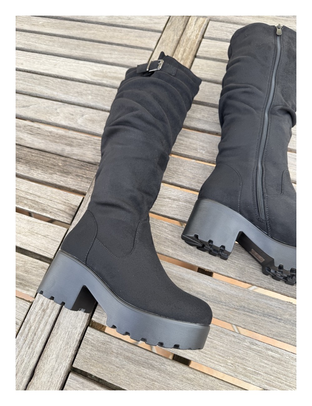 Botas con caña alta de Ante Musei Noir