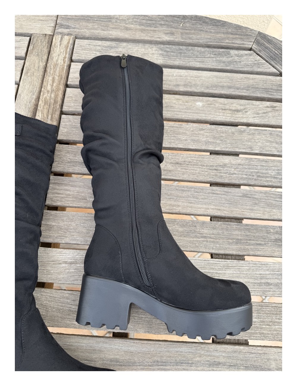 Botas con caña alta de Ante Musei Noir