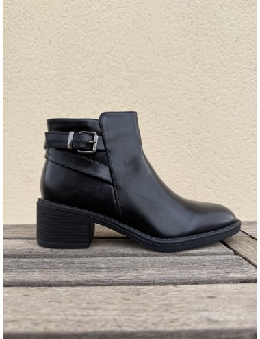 Botines con hebilla Adda Noir