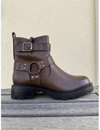 Botas con hebillas y tachuelas Luzza Brown