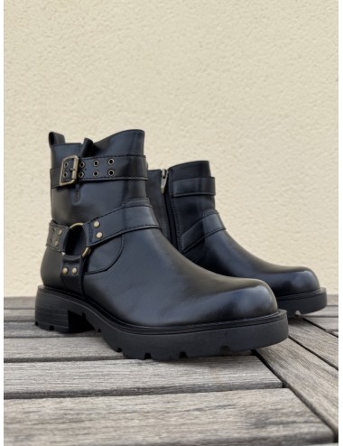 Botas con hebillas y tachuelas Luzza Noir