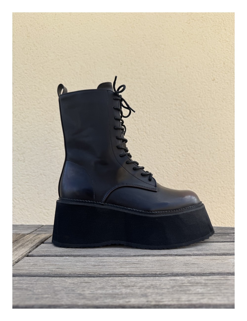 Botas militares con plataforma Frosi Tinto
