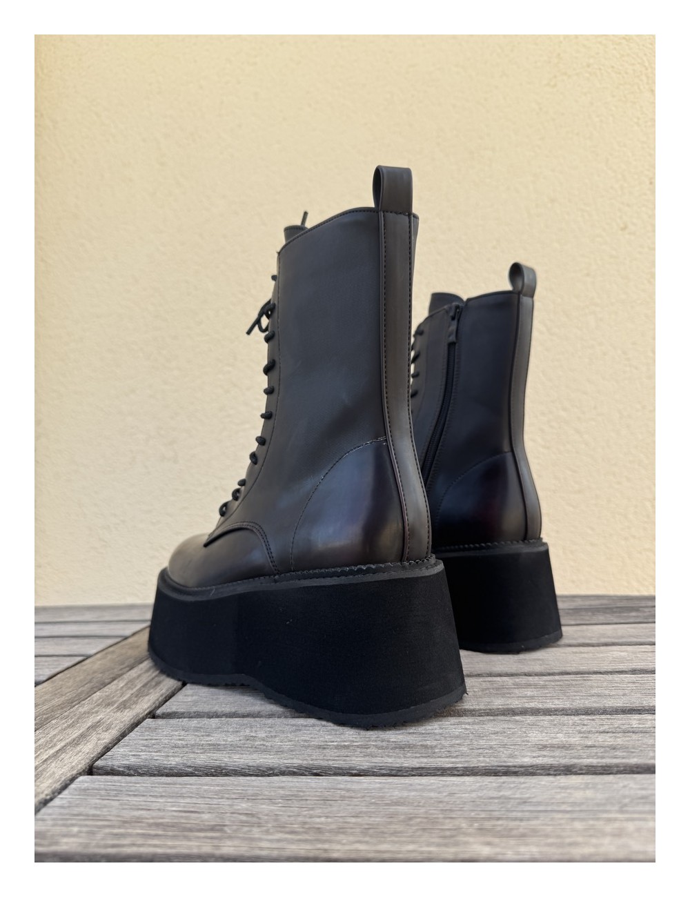 Botas militares con plataforma Frosi Tinto