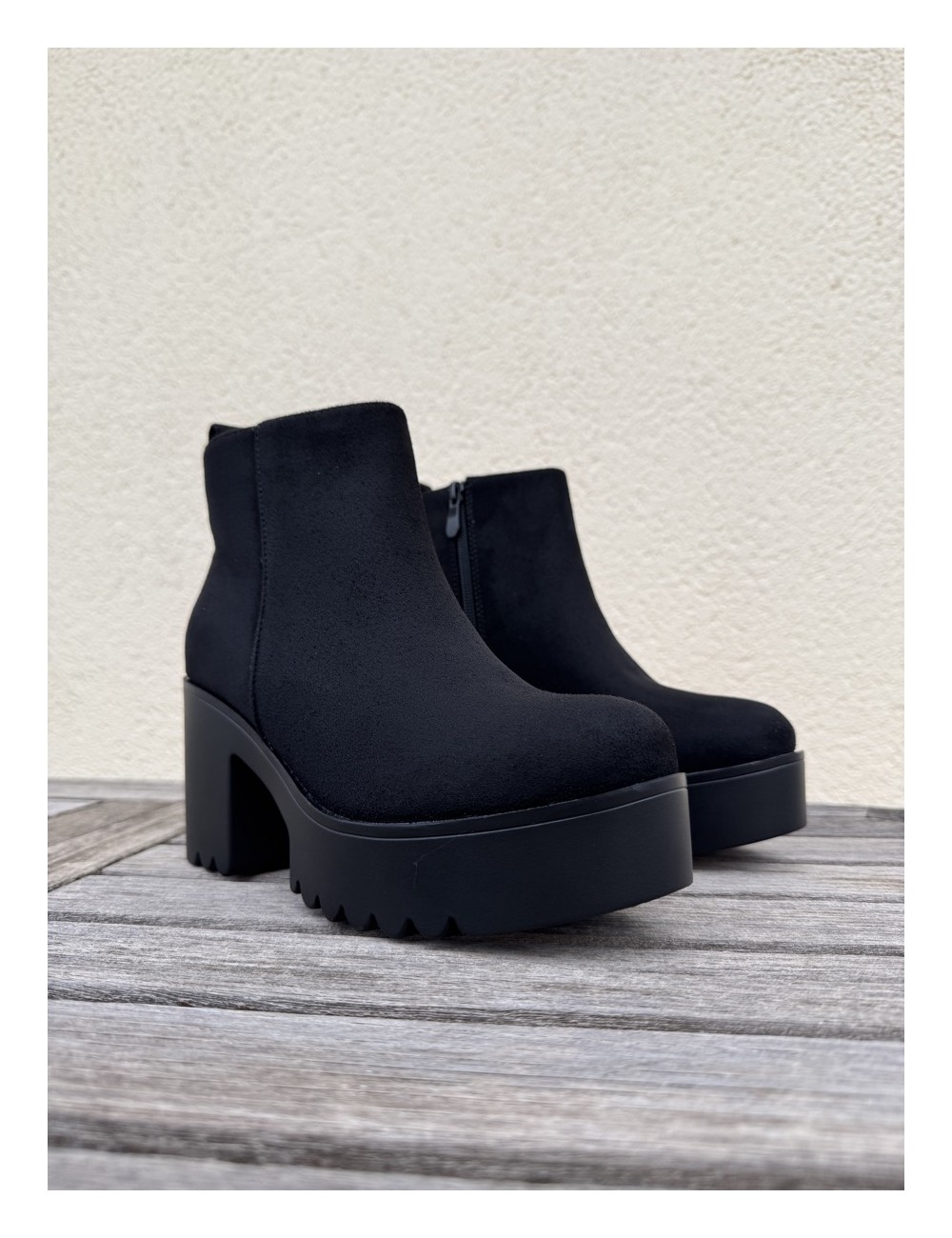 Botines con tacón y plataforma Costelli Noir