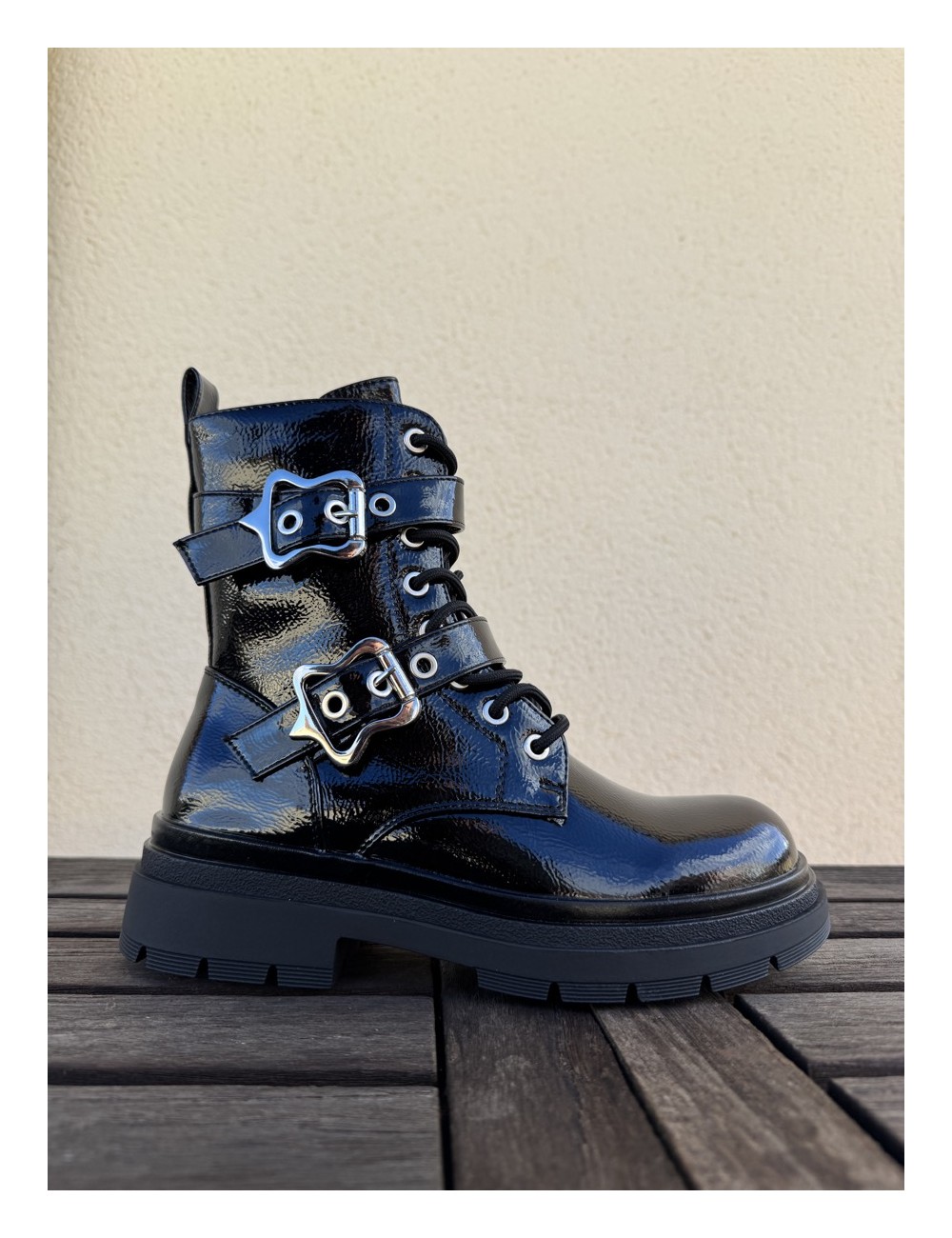 Botas de charol con doble Hebilla Tenno Noir