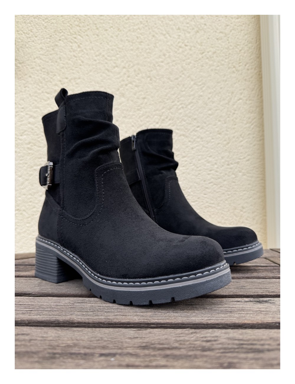 Botines con hebilla Alcione Noir