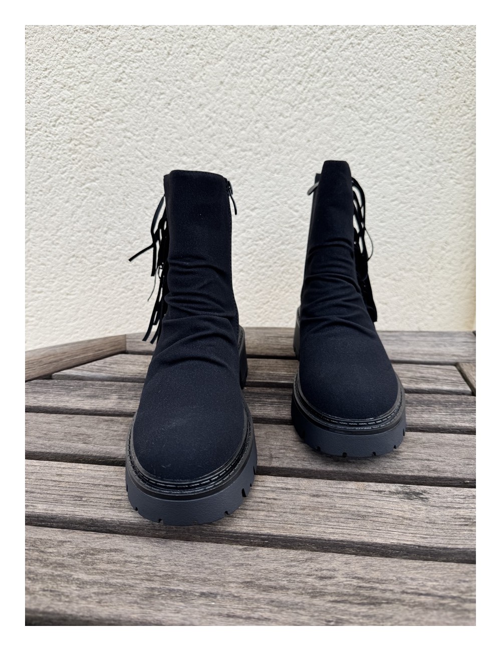 Botas con flecos Lecce Noir