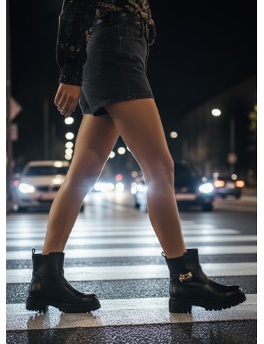 Botas con detalle dorado Motta Noir