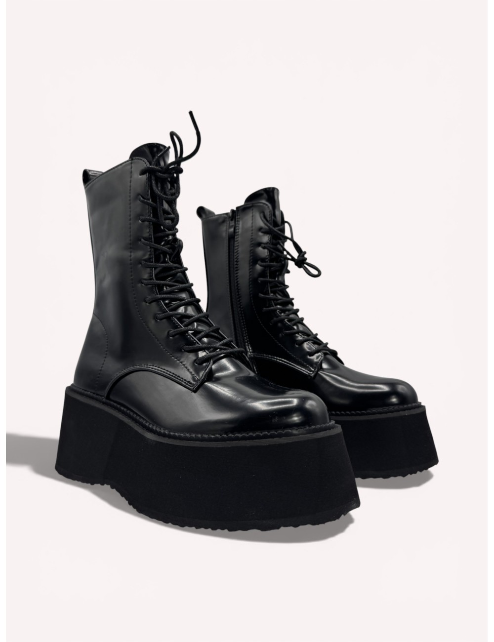 Botas militares con plataforma Frosi Noir