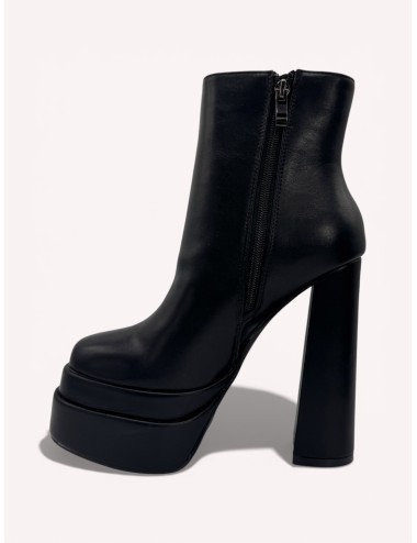 Botines con maxi tacon y plataforma Molini Noir