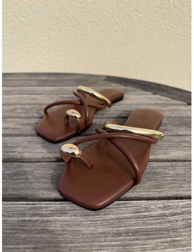 Sandalias con detalle dorado Vernazza Camel