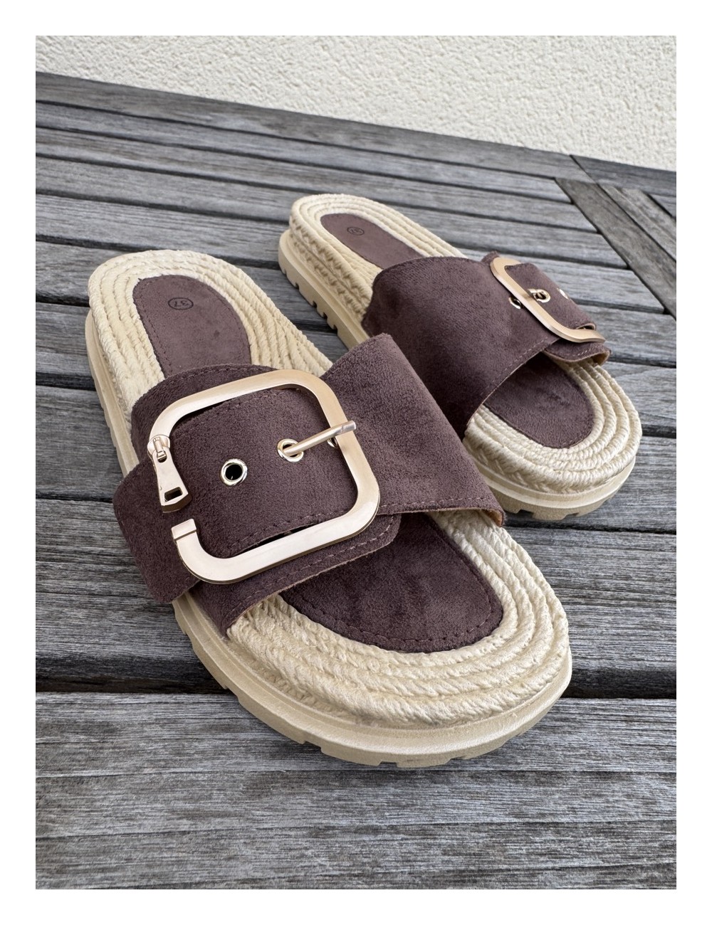 Sandalias Giana Erminio Brown