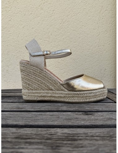 Sandalias con cuña Giugli Gold