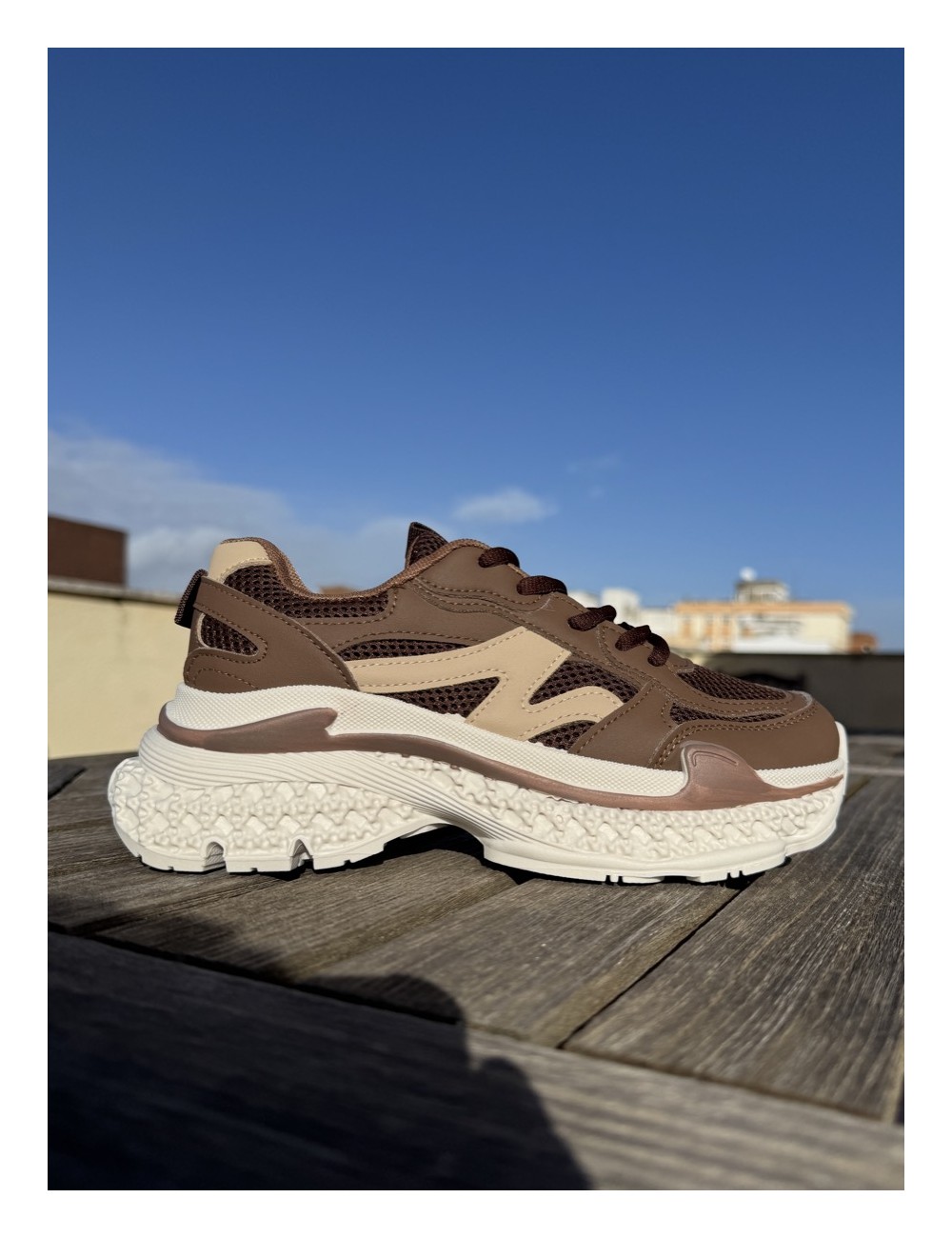 Tenis de suela gruesa Atrani Brown