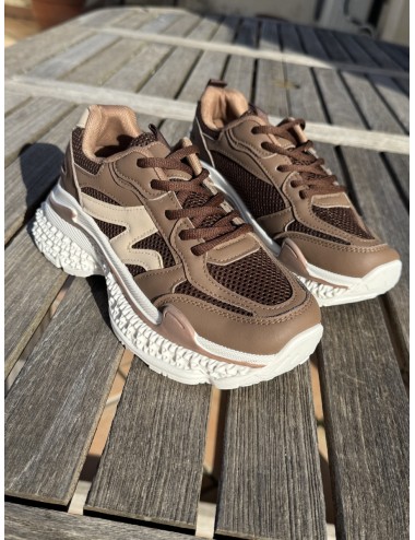 Tenis de suela gruesa Atrani Brown