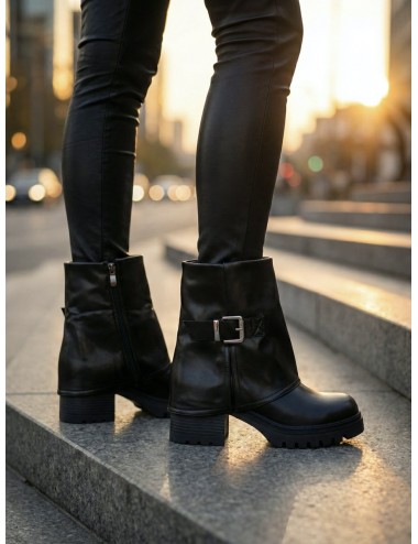 Botas con hebilla Terento Noir