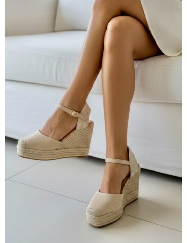 Sandalias con cuña Giugli Beige