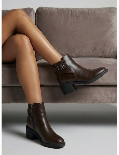 Botines con hebilla Adda Brown