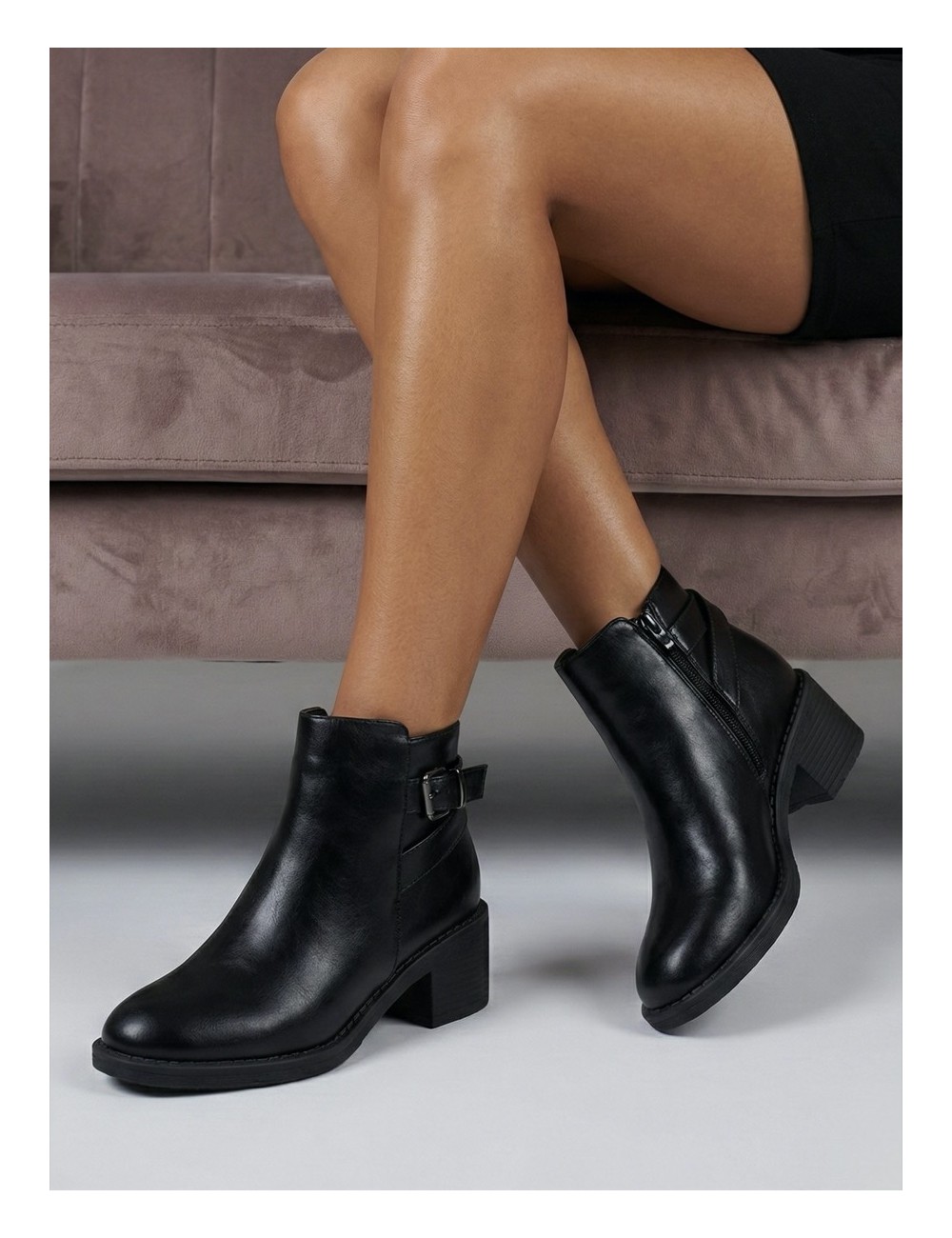 Botines con hebilla Adda Noir