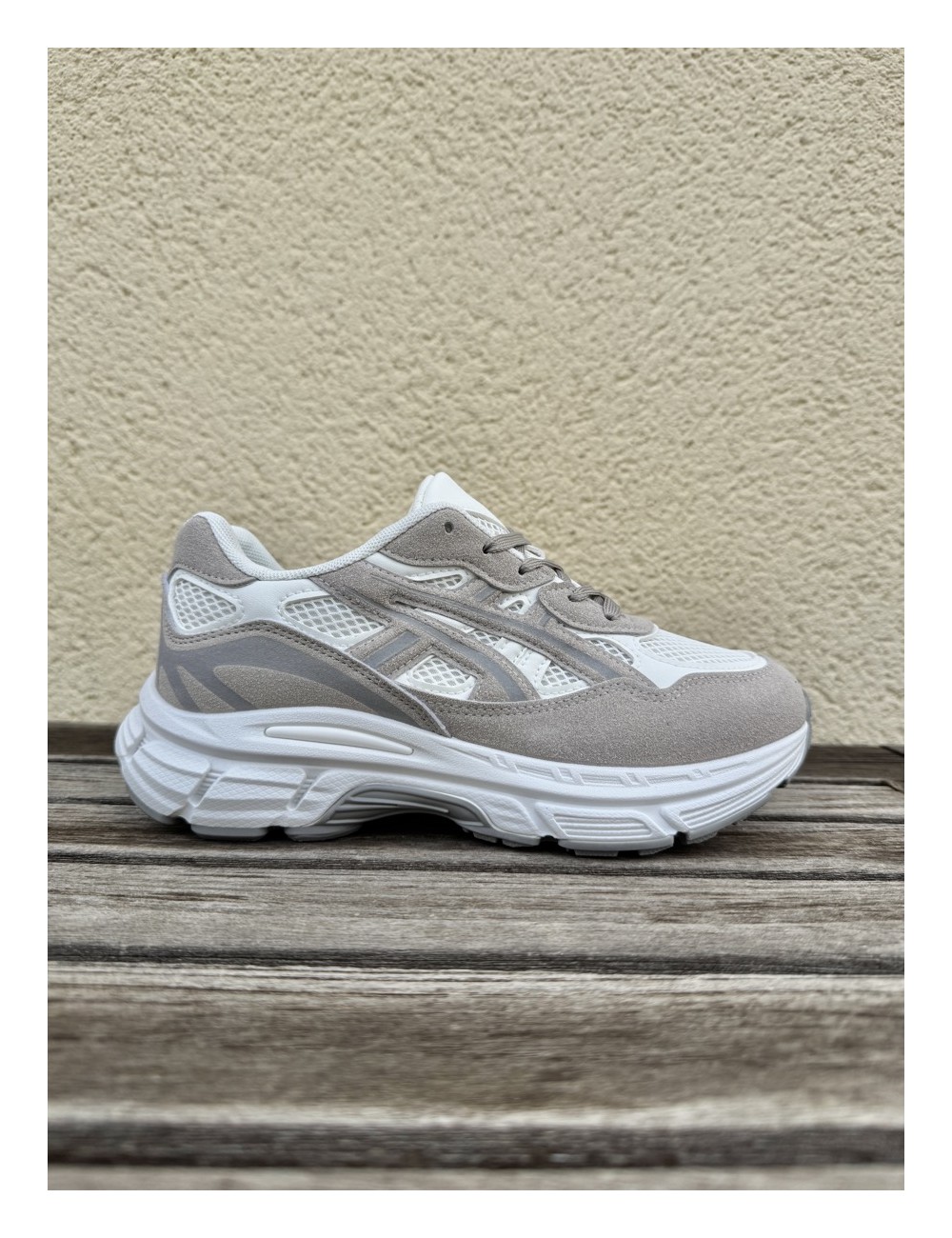 Tenis con suela gruesa Mestre Khaki