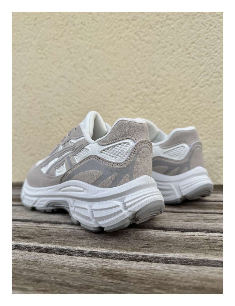 Tenis con suela gruesa Mestre Khaki