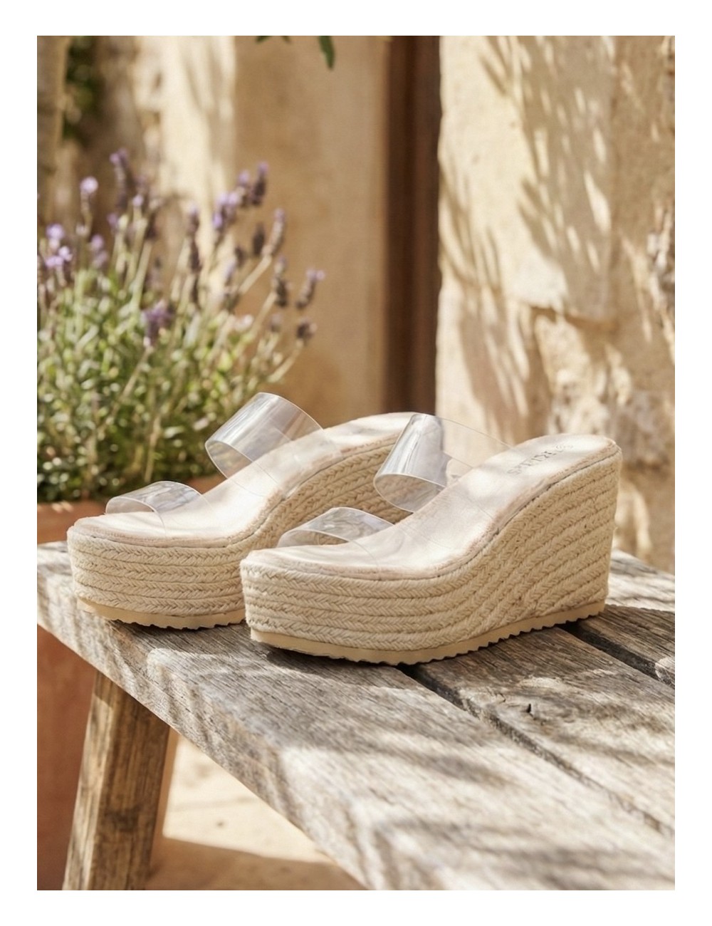 Cuñas de Tiras Transparentes con Plataforma Asola Beige