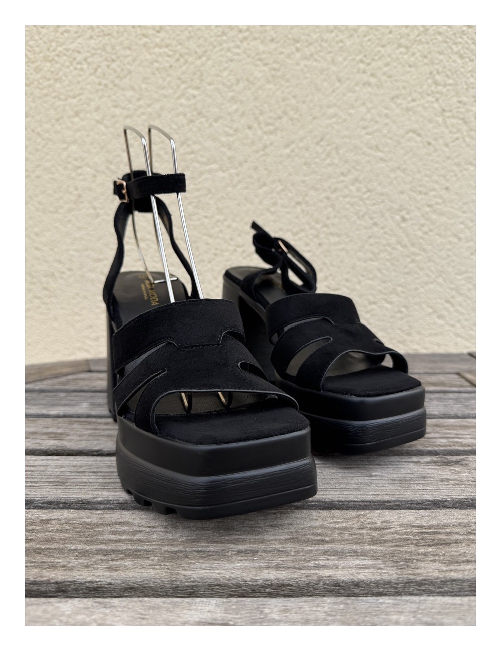 Sandalias de tacon Mirla Noir