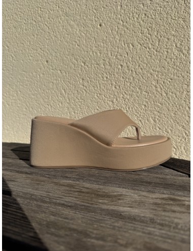 Sandalias con plataforma Agnata Beige
