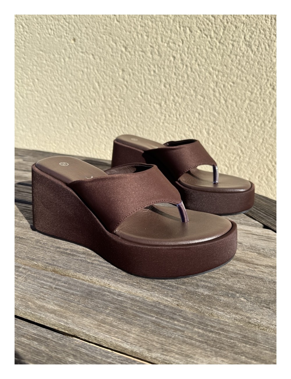 Sandalias con plataforma Agnata Brown