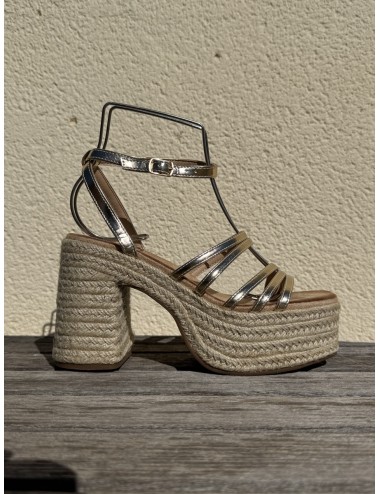 Sandalias de Tacón con Tiras Andria Gold