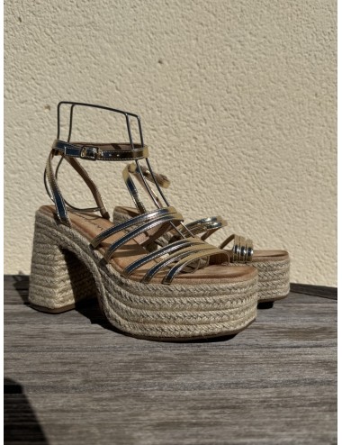 Sandalias de Tacón con Tiras Andria Gold