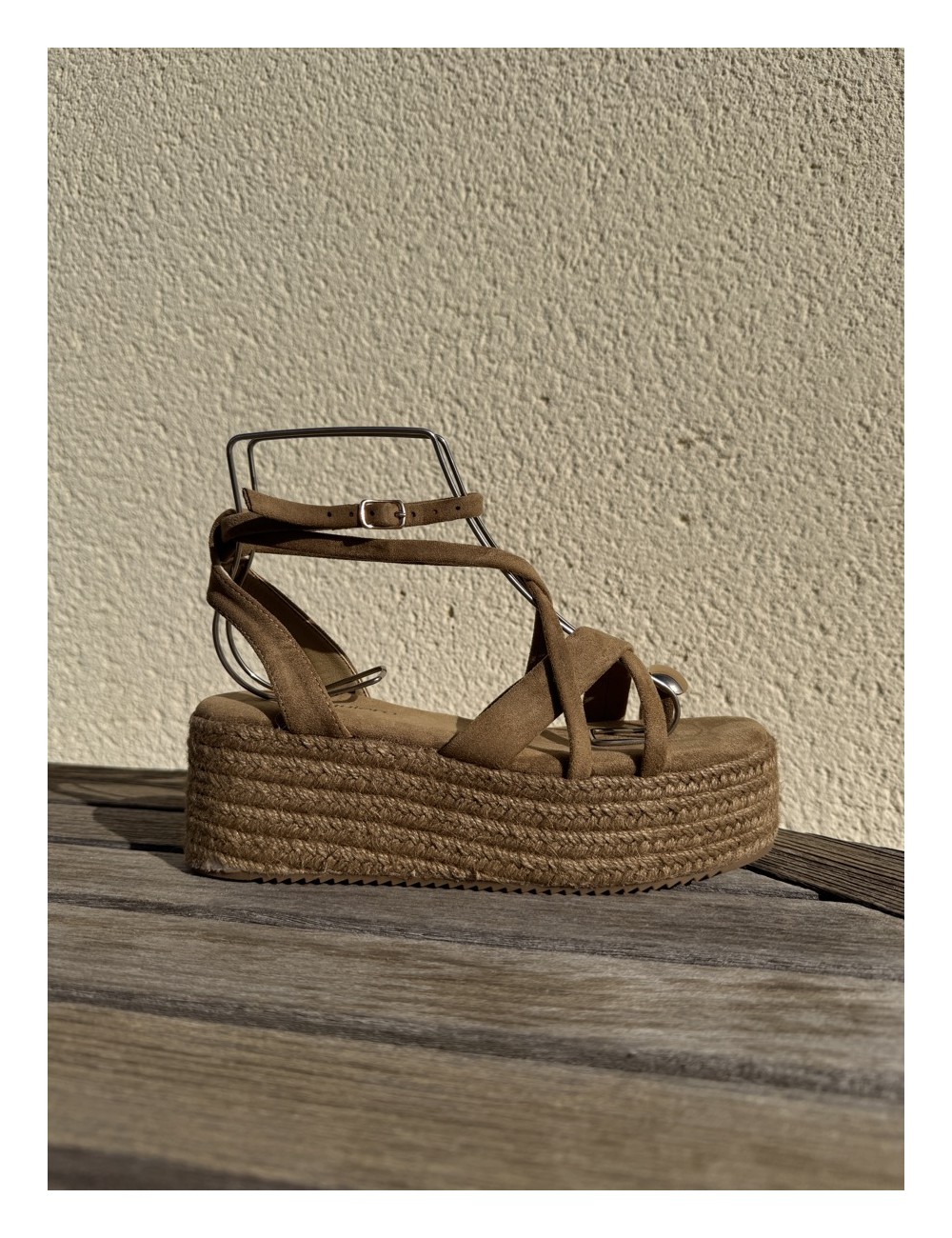 Sandalias con plataforma y anillo Luras Khaki
