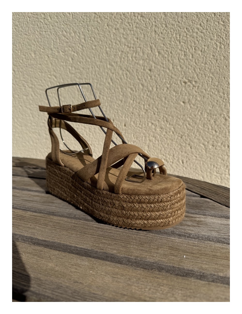 Sandalias con plataforma y anillo Luras Khaki
